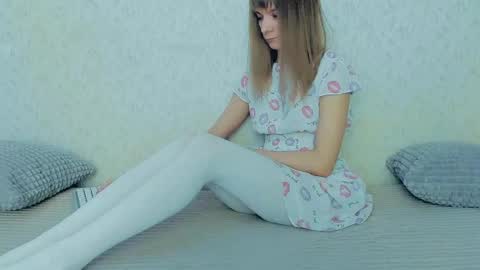 Lily online show from 02-20-25, 06:06