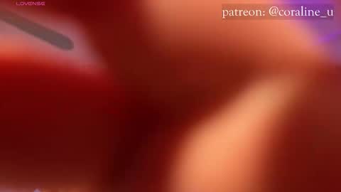 Snapshot of your_coraline_ chatting on 09-29-25, 09:03 your_coraline_ online show from 09-29-25, 09:03