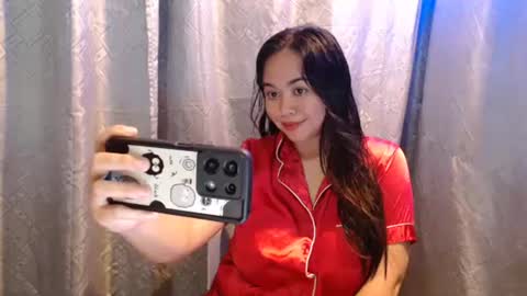 Snapshot of your_diane chatting on 02-08-25, 12:28 Diane online show from 02-08-25, 12:28