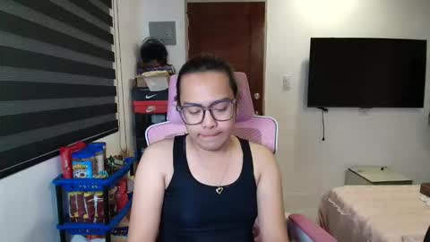 your_dreamgirlxxx69 online show from 03-09-26, 12:31