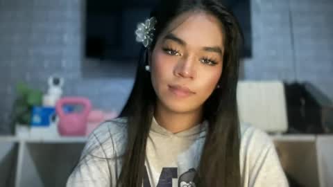 Snapshot of your_goddess_ayesha chatting on 06-21-26, 06:32 your_goddess_ayesha online show from 06-21-26, 06:32