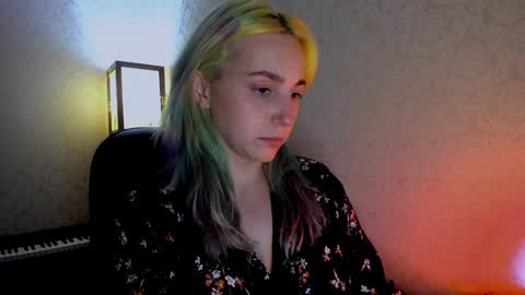 Snapshot of your_godesses chatting on 01-24-25, 10:21 Cora online show from 01-24-25, 10:21