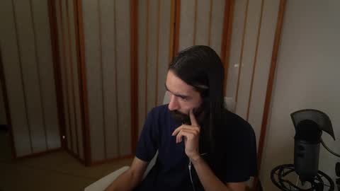 Snapshot of your_ice_cream chatting on 11-11-25, 01:44 Siebel. online show from 11-11-25, 01:44