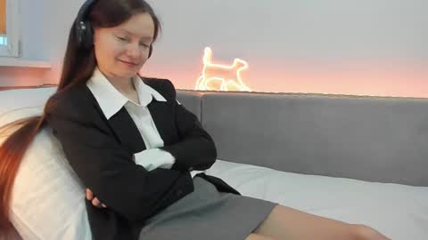 Your Librarian online show from 02-10-26, 02:54