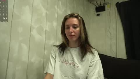 Snapshot of your_little_flexible_girl chatting on 05-06-26, 07:30 Meri online show from 05-06-26, 07:30