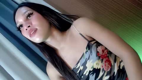 Snapshot of your_luckygirl88 chatting on 11-06-25, 01:50 your_luckygirl88 online show from 11-06-25, 01:50