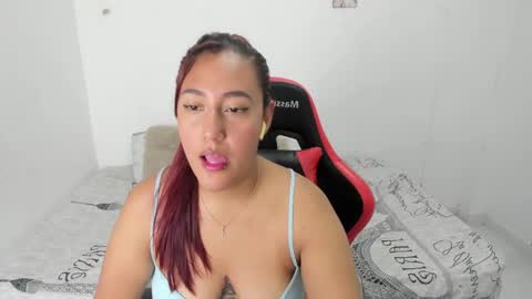 Snapshot of your_naughty_girl_x chatting on 01-30-25, 05:09 EMILY independent model online show from 01-30-25, 05:09
