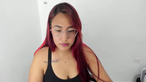 Snapshot of your_naughty_girl_x chatting on 03-05-25, 03:08 EMILY independent model online show from 03-05-25, 03:08