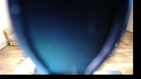 Lily online show from 10-30-25, 06:41