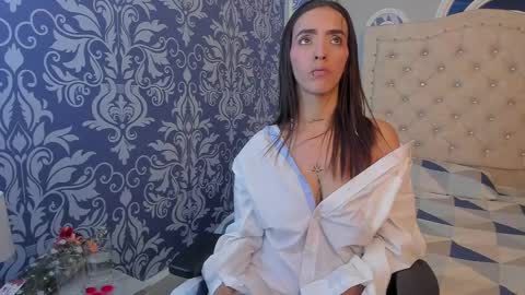 Salome online show from 03-09-25, 01:56