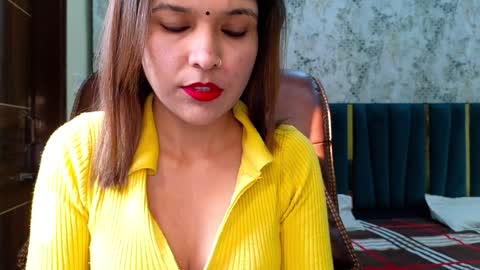 Snapshot of your_priya_77 chatting on 01-30-25, 11:01 sonam online show from 01-30-25, 11:01