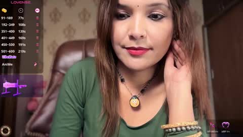 Snapshot of your_priya_77 chatting on 09-09-25, 06:40 sonam online show from 09-09-25, 06:40
