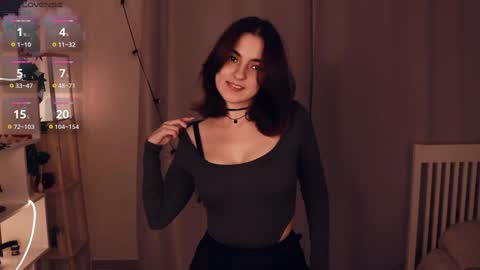 Snapshot of your_reward chatting on 01-22-25, 10:07 Luna online show from 01-22-25, 10:07