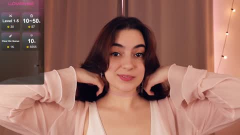 Snapshot of your_reward chatting on 01-31-25, 10:42 Luna online show from 01-31-25, 10:42