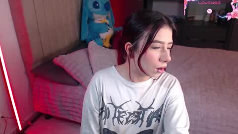 Snapshot of your_rosalie chatting on 02-04-26, 04:29 your_rosalie online show from 02-04-26, 04:29