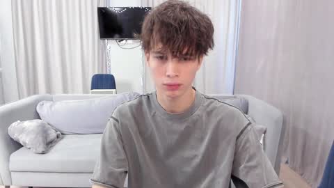 your_shy_guy online show from 01-12-25, 09:30