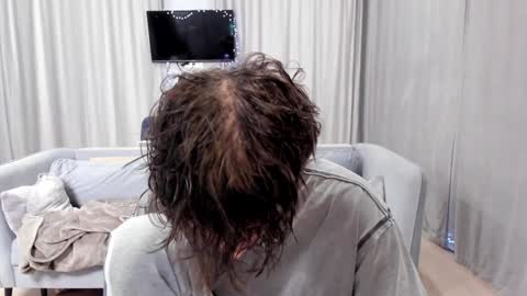 your_shy_guy online show from 01-15-25, 07:34