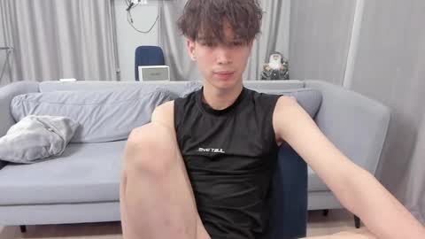 your_shy_guy online show from 02-21-25, 06:48