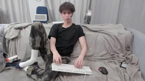 your_shy_guy online show from 03-07-25, 06:00