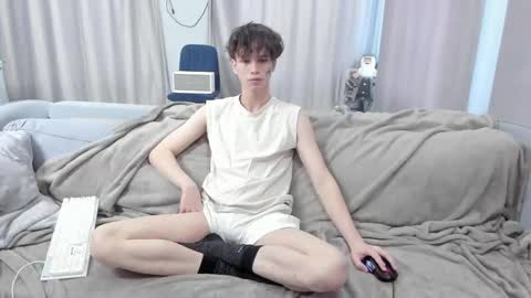 your_shy_guy online show from 03-08-25, 07:27