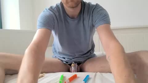 your_slave_boi online show from 08-01-26, 12:59
