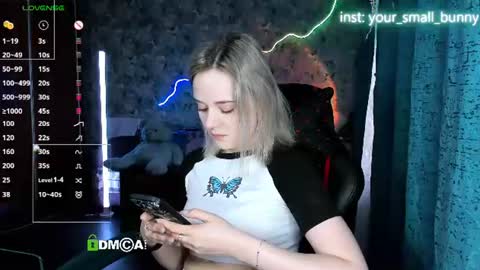 Molly online show from 06-22-26, 02:02