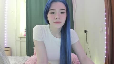 Snapshot of your_tender_doll chatting on 06-04-26, 03:18 Alice online show from 06-04-26, 03:18