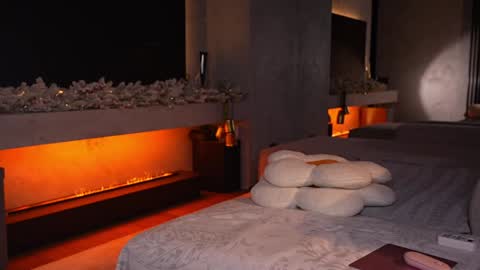 Alexis online show from 12-22-25, 10:29