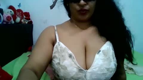Snapshot of yourashawari chatting on 05-05-26, 05:26 yourashawari online show from 05-05-26, 05:26