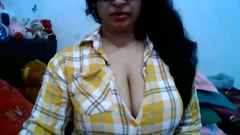 Snapshot of yourashawari chatting on 05-22-26, 01:24 yourashawari online show from 05-22-26, 01:24