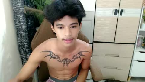 Snapshot of yourasian_eric chatting on 02-16-26, 05:09 yourasian_eric online show from 02-16-26, 05:09