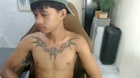 Snapshot of yourasian_eric chatting on 07-22-26, 05:10 yourasian_eric online show from 07-22-26, 05:10