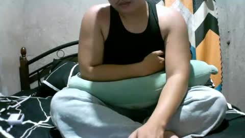 yourasian_lover29 online show from 04-24-26, 05:04