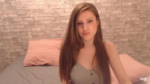 Snapshot of yourbabybaby01 chatting on 01-10-25, 04:54 Sasha FOLLOW ME online show from 01-10-25, 04:54