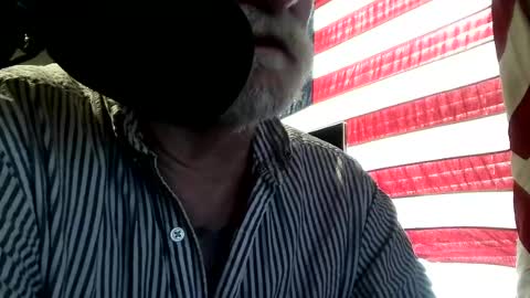 Snapshot of yourbeast247 chatting on 08-01-26, 01:10 yourbeast247 online show from 08-01-26, 01:10