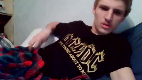 Snapshot of yourbitch1762 chatting on 02-18-26, 02:46 yourbitch1762 online show from 02-18-26, 02:46