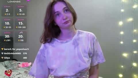 Snapshot of yourcreamyister chatting on 02-17-25, 07:10 creamysister online show from 02-17-25, 07:10