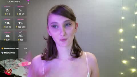 Snapshot of yourcreamyister chatting on 02-22-25, 05:46 creamysister online show from 02-22-25, 05:46