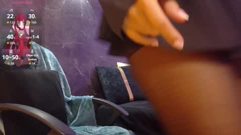 Selena online show from 09-26-25, 04:05