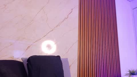 Selena online show from 10-08-25, 03:59