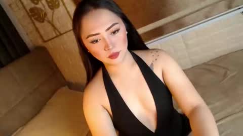 JEN  online show from 11-23-25, 09:31