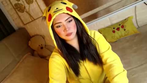 JEN  online show from 12-14-25, 05:57