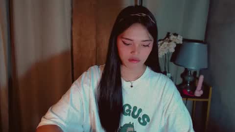 Sweet Ariana online show from 11-22-25, 04:00