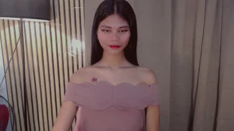 Vivian online show from 01-17-26, 03:17