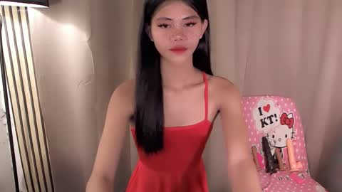 Snapshot of yourfavoratevivian chatting on 05-30-26, 08:06 Vivian online show from 05-30-26, 08:06