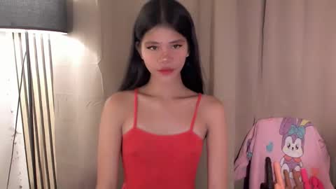 Snapshot of yourfavoratevivian chatting on 06-08-26, 08:53 Vivian online show from 06-08-26, 08:53