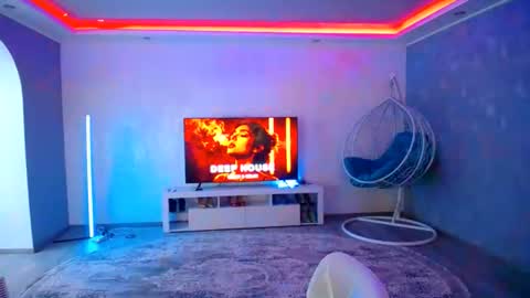 Snapshot of yourgf69 chatting on 06-22-26, 06:10 call meKira online show from 06-22-26, 06:10