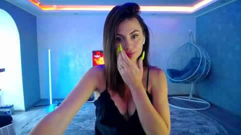 Snapshot of yourgf69 chatting on 07-06-26, 07:05 call meKira online show from 07-06-26, 07:05