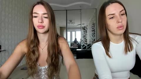 Ariella online show from 11-04-25, 10:14