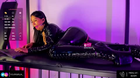 Snapshot of yourgirlia_ chatting on 01-04-25, 08:39 Call me Lia online show from 01-04-25, 08:39